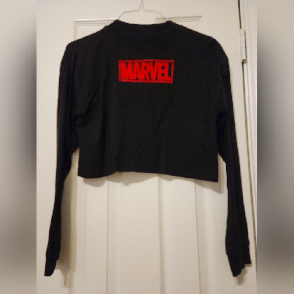 Long Sleeved Black Marvel Crop Top